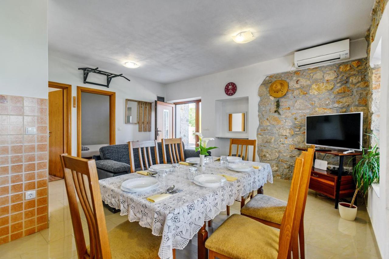 Stone House On The Batalaza Beach - קאלי מראה חיצוני תמונה
